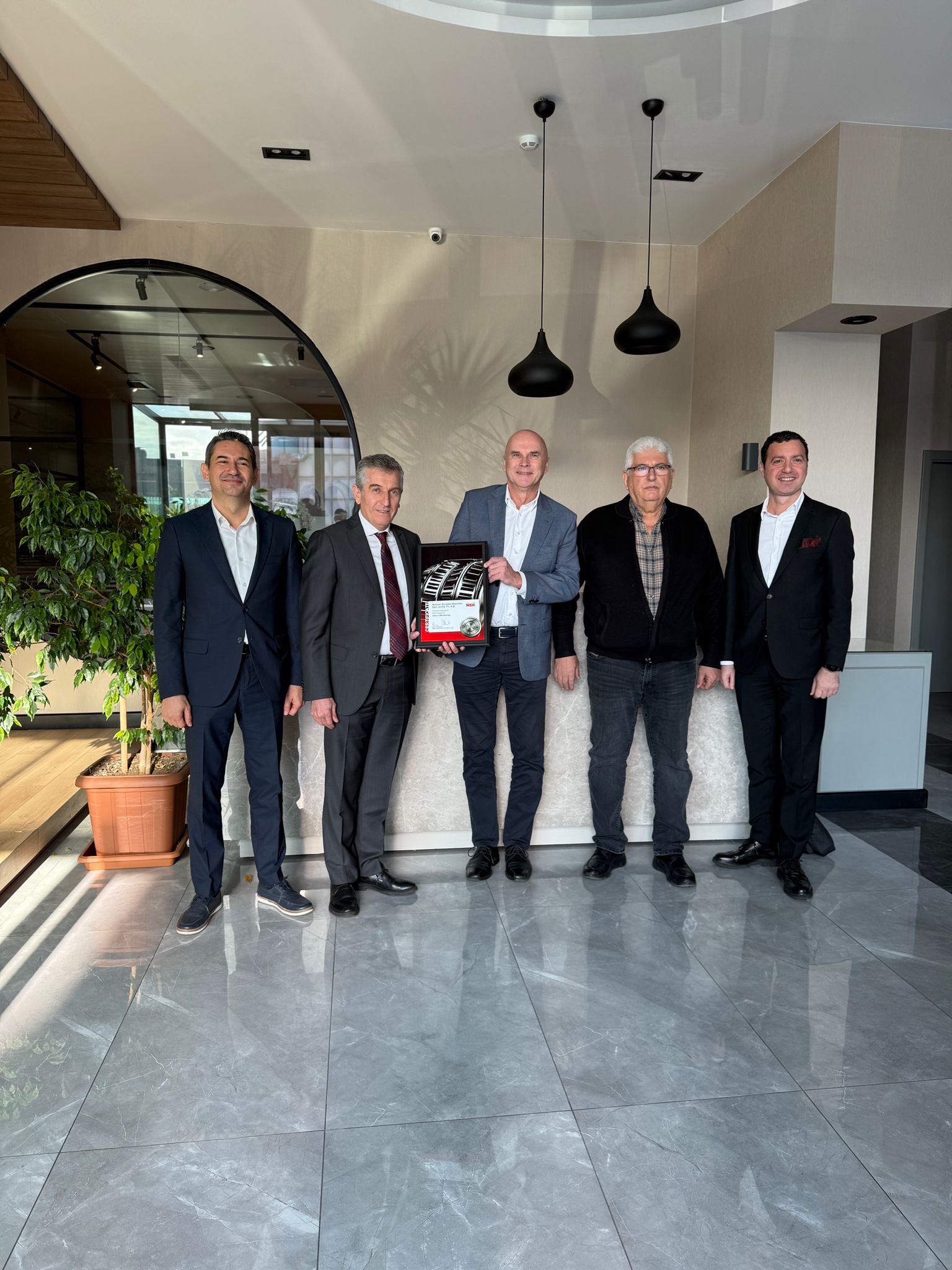 Rulman Ticaret Olarak NSK Distribütörlüğümüzün 1. Yılını Kutladık 1 nsk ds1 Rulman Ticaret